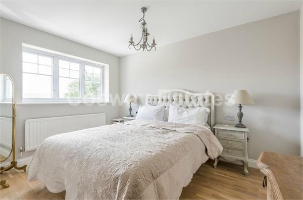 Magnolia Gardens, EDGWARE
